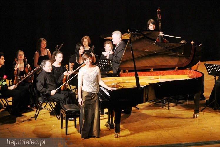 Bach klasycznie i na jazzowo w ramach IX Forum Pianistycznego