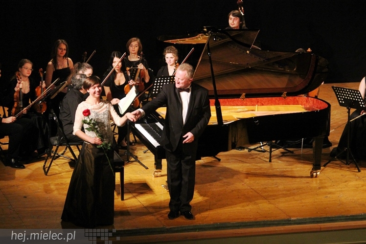 Bach klasycznie i na jazzowo w ramach IX Forum Pianistycznego