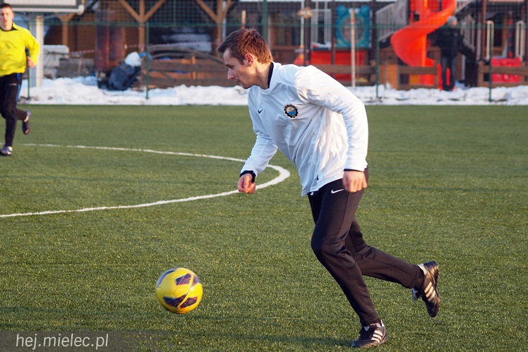 Strzelanina w sparingu Stali Mielec. Trzecioligowa Wierna rozbita