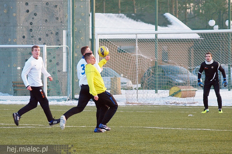Strzelanina w sparingu Stali Mielec. Trzecioligowa Wierna rozbita