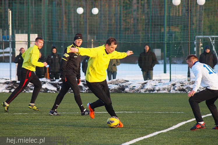 Strzelanina w sparingu Stali Mielec. Trzecioligowa Wierna rozbita