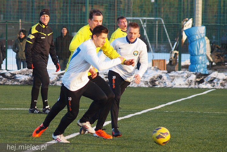 Strzelanina w sparingu Stali Mielec. Trzecioligowa Wierna rozbita