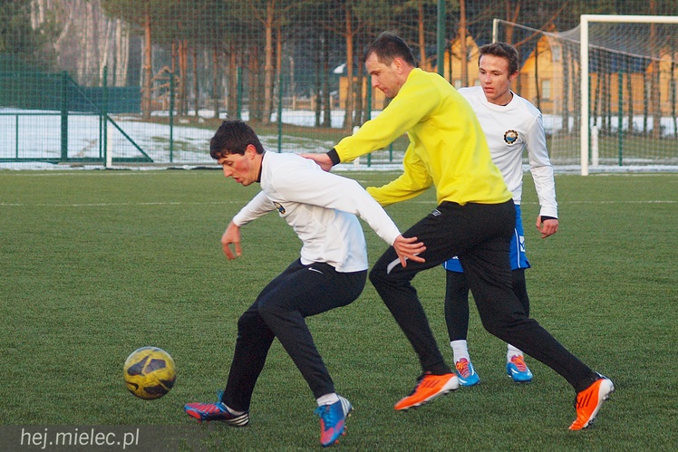 Strzelanina w sparingu Stali Mielec. Trzecioligowa Wierna rozbita