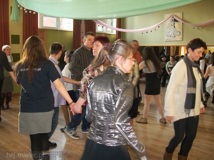 Zabawa karnawałowa dla niepełnosprawnych