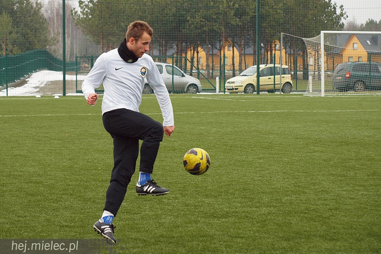 Pierwszoligowy Okocimski zdemolowany w sparingu przez Stal