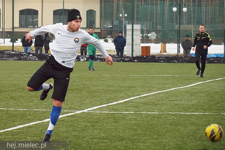 Pierwszoligowy Okocimski zdemolowany w sparingu przez Stal