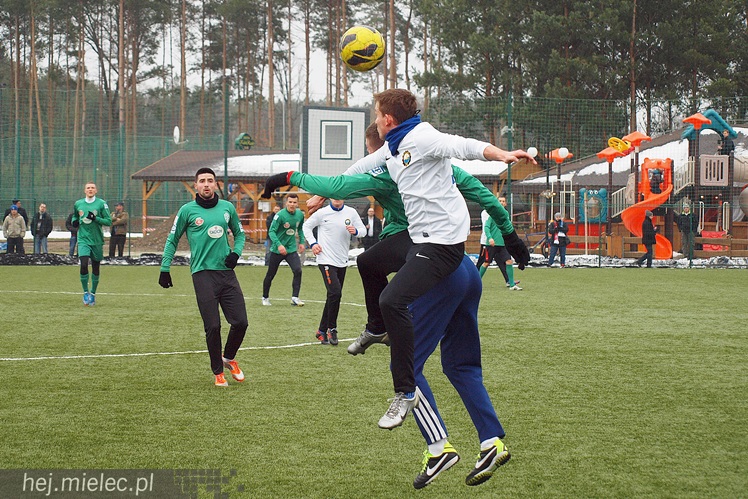 Pierwszoligowy Okocimski zdemolowany w sparingu przez Stal