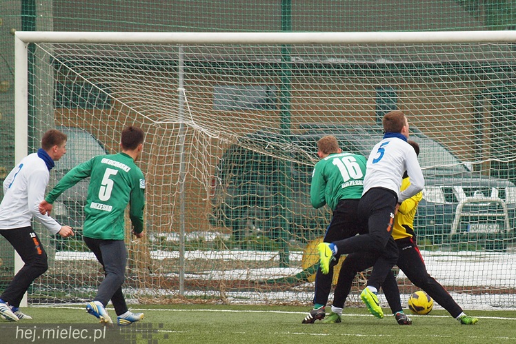 Pierwszoligowy Okocimski zdemolowany w sparingu przez Stal