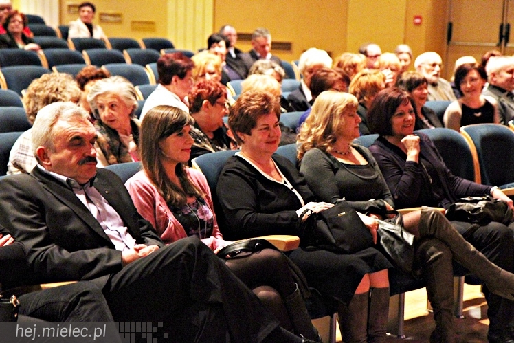 Jaroń gospodarzem operetkowego wieczoru pełnego humoru