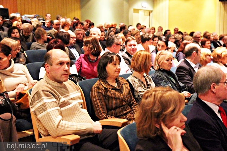 Jaroń gospodarzem operetkowego wieczoru pełnego humoru