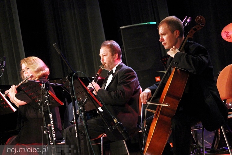 Jaroń gospodarzem operetkowego wieczoru pełnego humoru