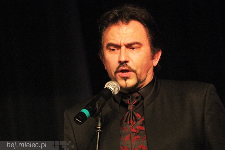 Jaroń gospodarzem operetkowego wieczoru pełnego humoru