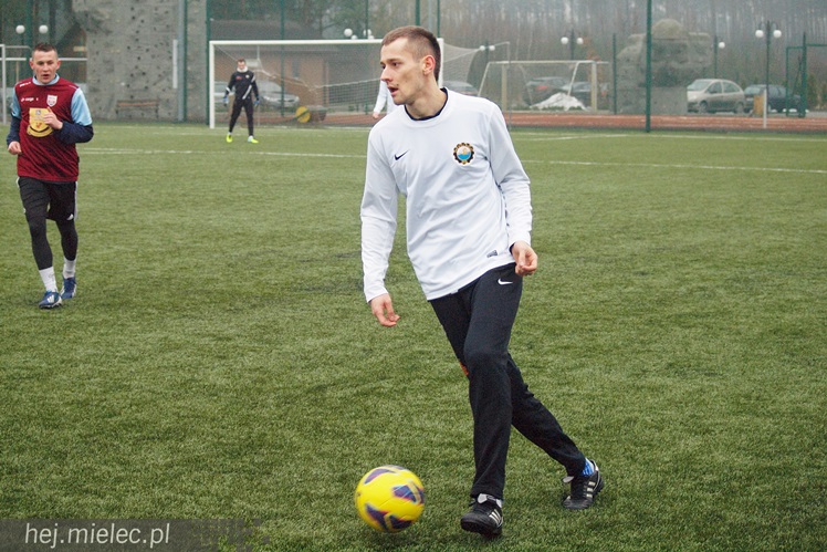 Sparingowa porażka FKS Stali Mielec. Pierwszoligowiec zagrał agresywnie