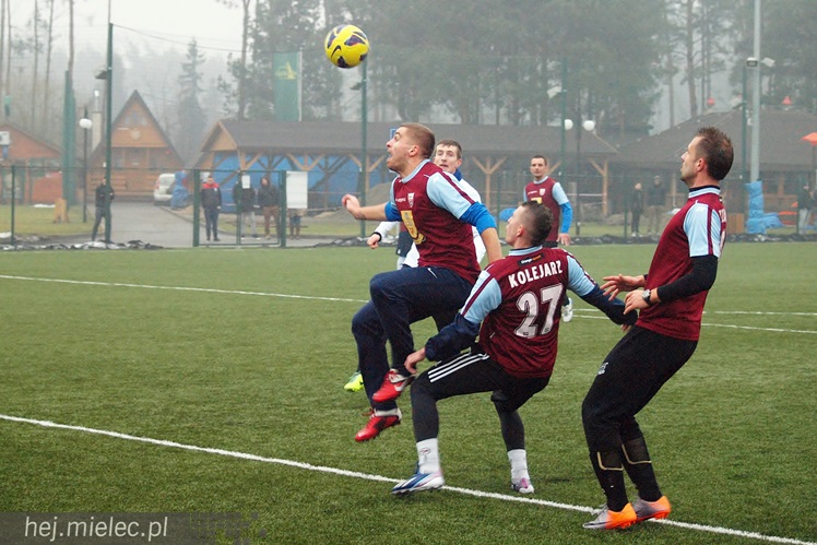 Sparingowa porażka FKS Stali Mielec. Pierwszoligowiec zagrał agresywnie