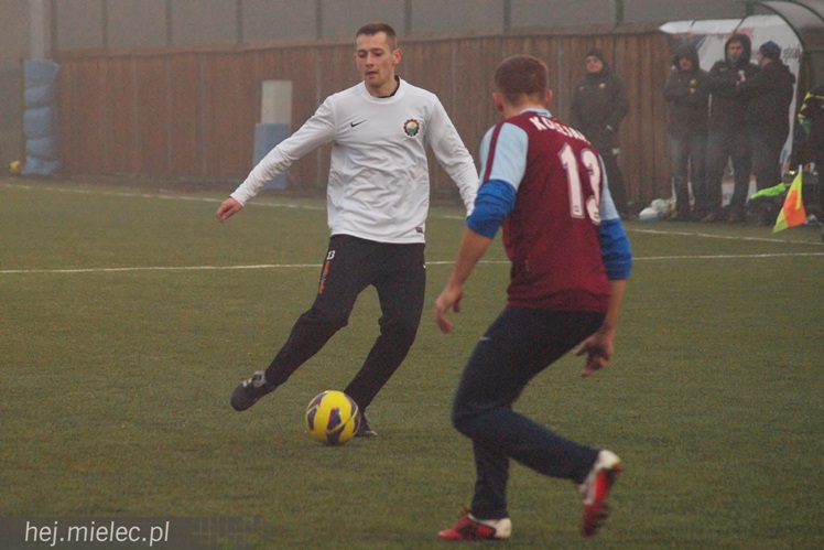 Sparingowa porażka FKS Stali Mielec. Pierwszoligowiec zagrał agresywnie