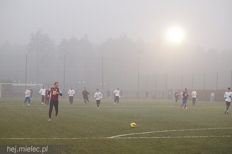 Sparingowa porażka FKS Stali Mielec. Pierwszoligowiec zagrał agresywnie
