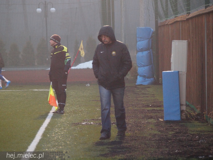 Sparingowa porażka FKS Stali Mielec. Pierwszoligowiec zagrał agresywnie