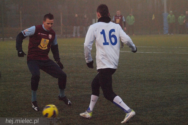 Sparingowa porażka FKS Stali Mielec. Pierwszoligowiec zagrał agresywnie