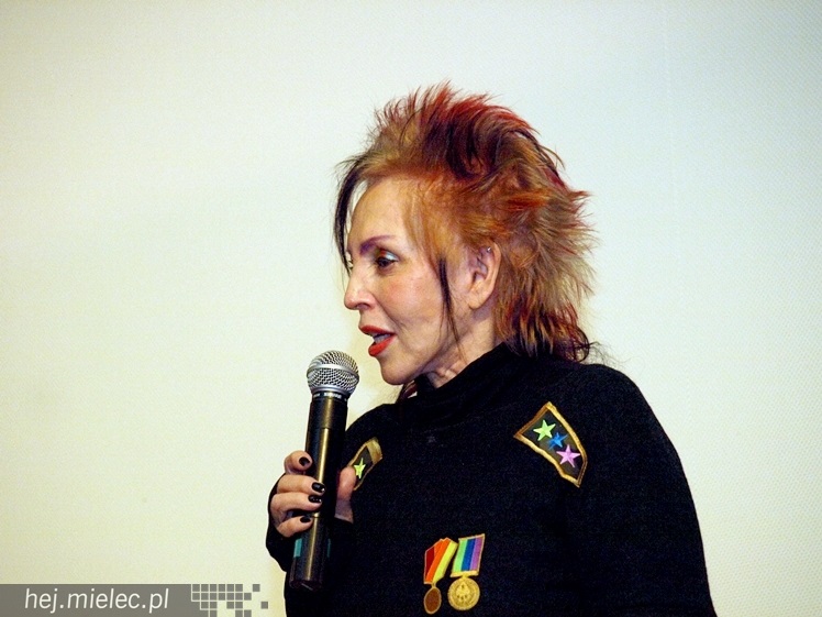 Rady nie od parady z Krystyną Mazurówną. Odwiedziła mielecki UTW