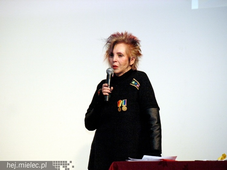 Rady nie od parady z Krystyną Mazurówną. Odwiedziła mielecki UTW