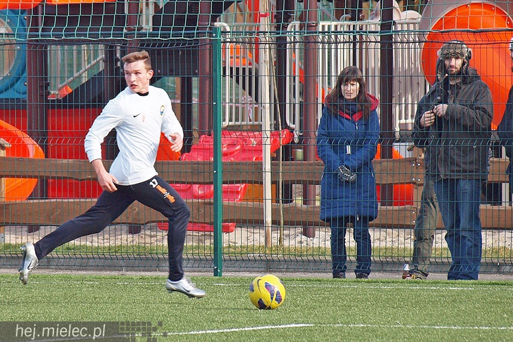 Stal Mielec sparowała z Koroną II Kielce