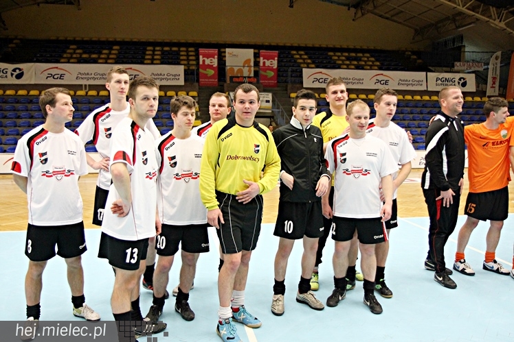 Piłkarski Turniej Halowy - Derby Mielca 2014 - cz. III