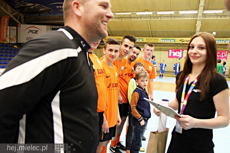 Piłkarski Turniej Halowy - Derby Mielca 2014 - cz. III