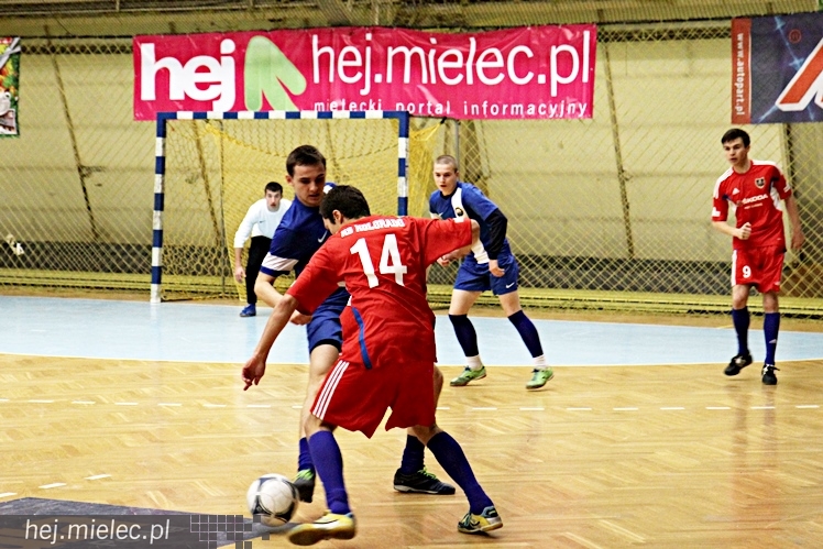 Piłkarski Turniej Halowy - Derby Mielca 2014 - cz. III