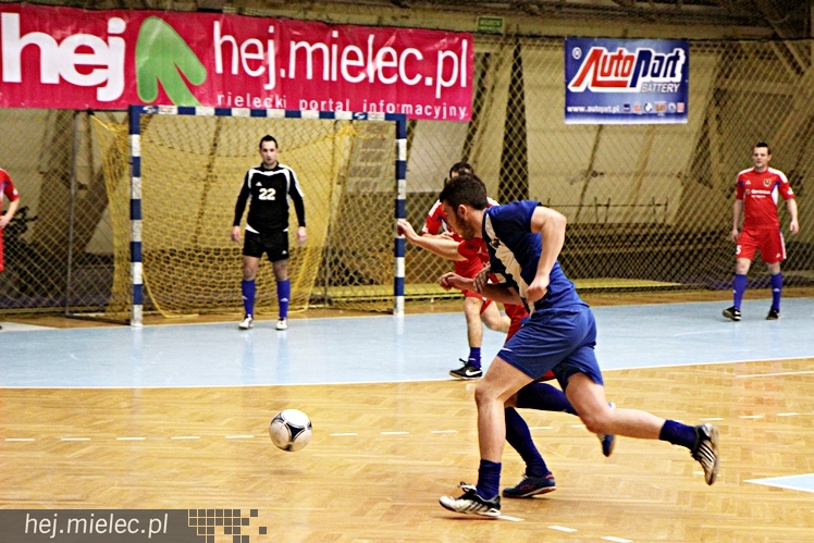 Piłkarski Turniej Halowy - Derby Mielca 2014 - cz. III