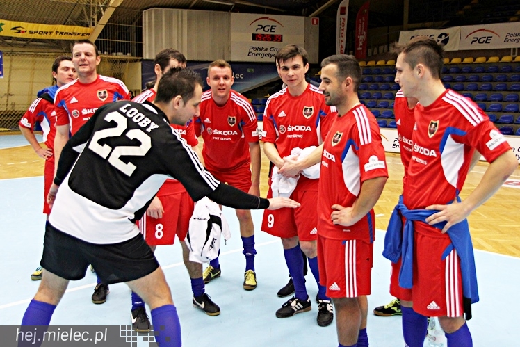 Piłkarski Turniej Halowy - Derby Mielca 2014 - cz. III