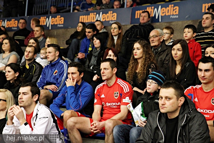 Piłkarski Turniej Halowy - Derby Mielca 2014 - cz. II
