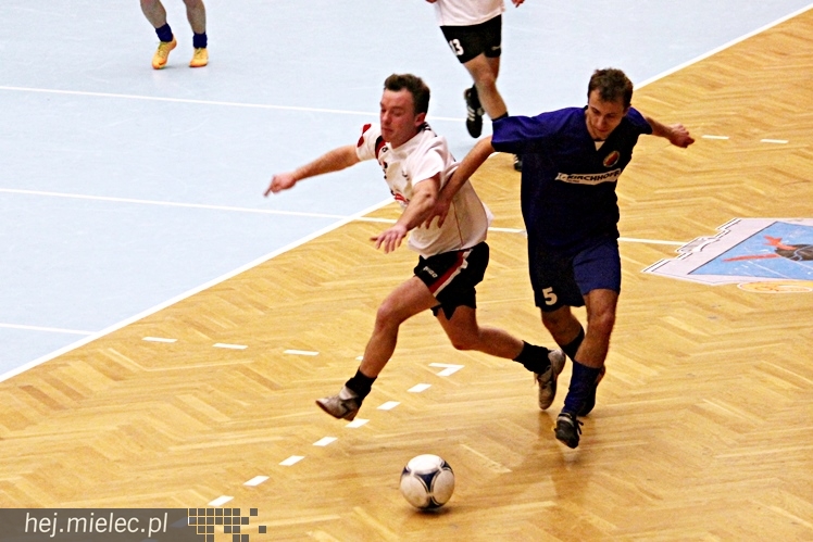 Piłkarski Turniej Halowy - Derby Mielca 2014 - cz. II