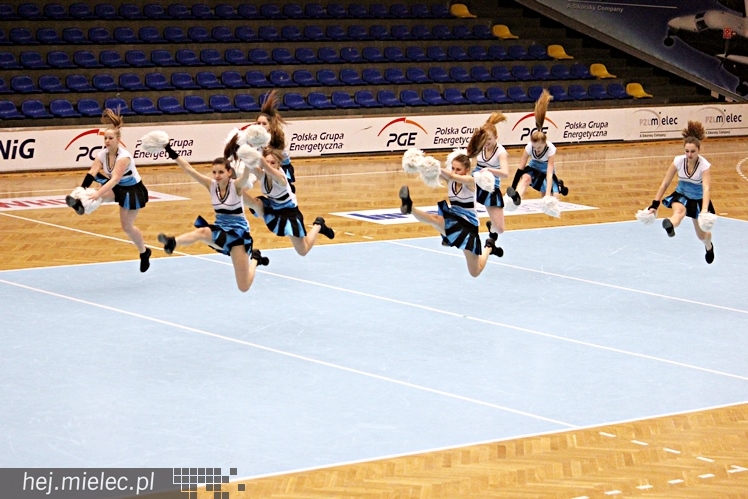Piłkarski Turniej Halowy - Derby Mielca 2014 - cz. II