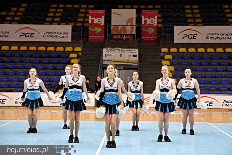 Piłkarski Turniej Halowy - Derby Mielca 2014 - cz. I