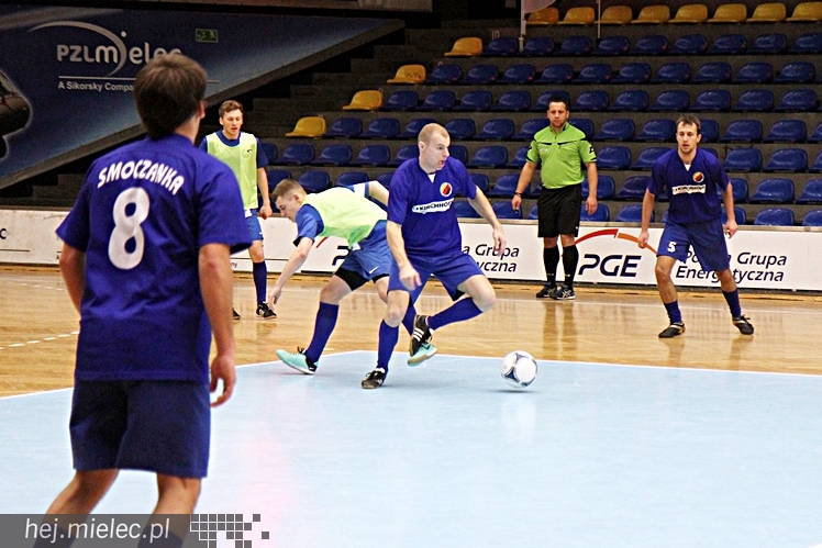 Piłkarski Turniej Halowy - Derby Mielca 2014 - cz. I
