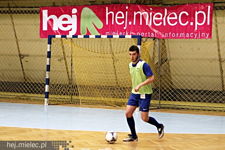 Piłkarski Turniej Halowy - Derby Mielca 2014 - cz. I