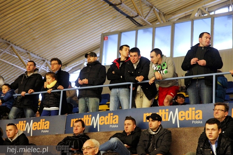 Piłkarski Turniej Halowy - Derby Mielca 2014 - cz. I