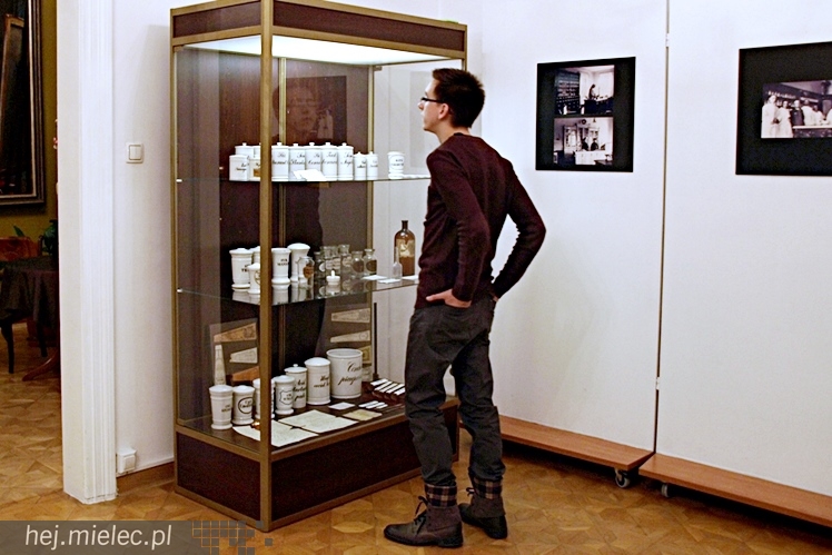 Historia farmacji w pigułce już dostępna u Oborskich