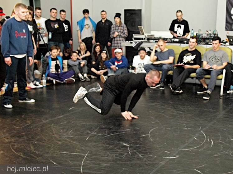 Time for your move - ponad setka uczestników na drugiej edycji bitew b-boyów tańca breakdance