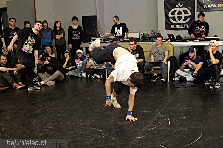 Time for your move - ponad setka uczestników na drugiej edycji bitew b-boyów tańca breakdance