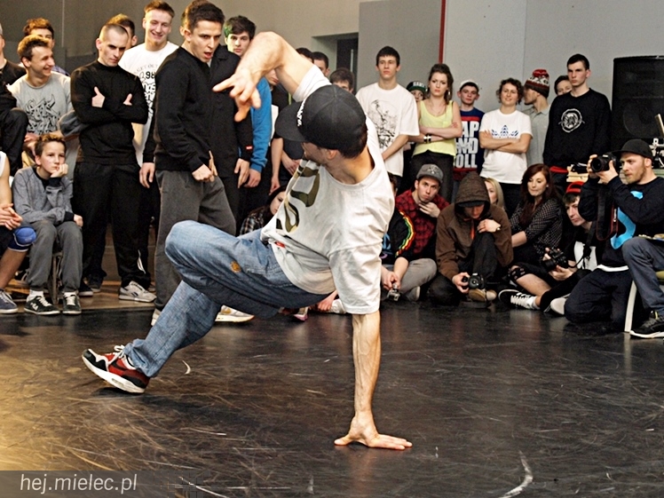 Time for your move - ponad setka uczestników na drugiej edycji bitew b-boyów tańca breakdance