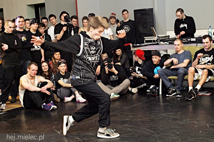 Time for your move - ponad setka uczestników na drugiej edycji bitew b-boyów tańca breakdance