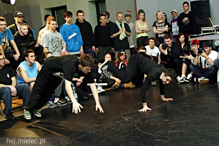 Time for your move - ponad setka uczestników na drugiej edycji bitew b-boyów tańca breakdance
