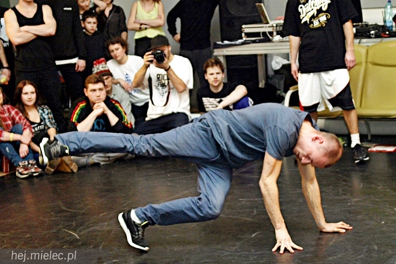 Time for your move - ponad setka uczestników na drugiej edycji bitew b-boyów tańca breakdance