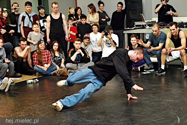 Time for your move - ponad setka uczestników na drugiej edycji bitew b-boyów tańca breakdance