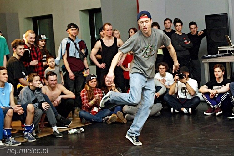 Time for your move - ponad setka uczestników na drugiej edycji bitew b-boyów tańca breakdance
