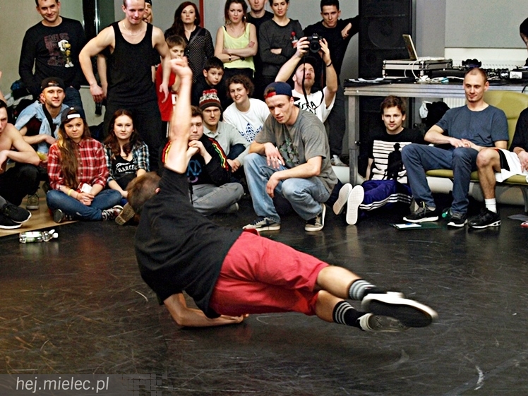 Time for your move - ponad setka uczestników na drugiej edycji bitew b-boyów tańca breakdance