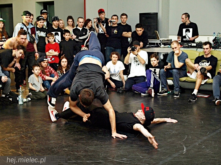 Time for your move - ponad setka uczestników na drugiej edycji bitew b-boyów tańca breakdance