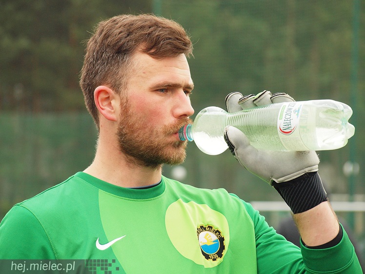 Sparing z liderem III ligi. I wysokie zwycięstwo