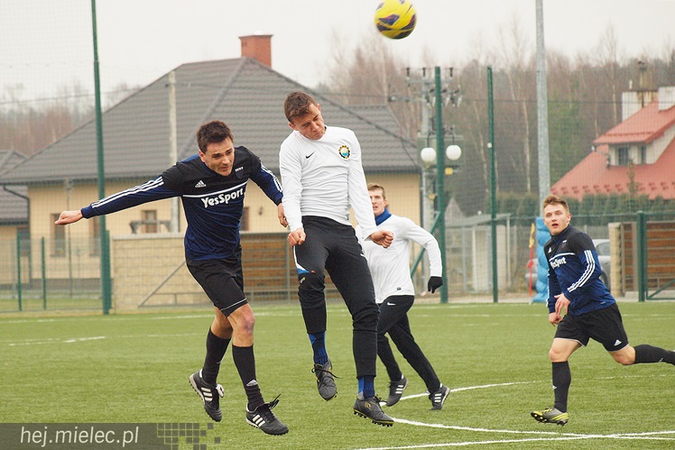 Sparing z liderem III ligi. I wysokie zwycięstwo